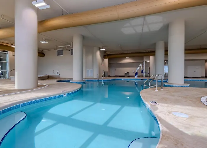 Phoenix Gulf Towers 2605 Apartment